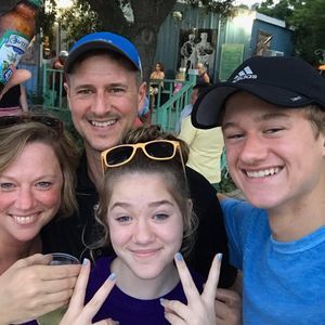 Meet your Posher, Sara